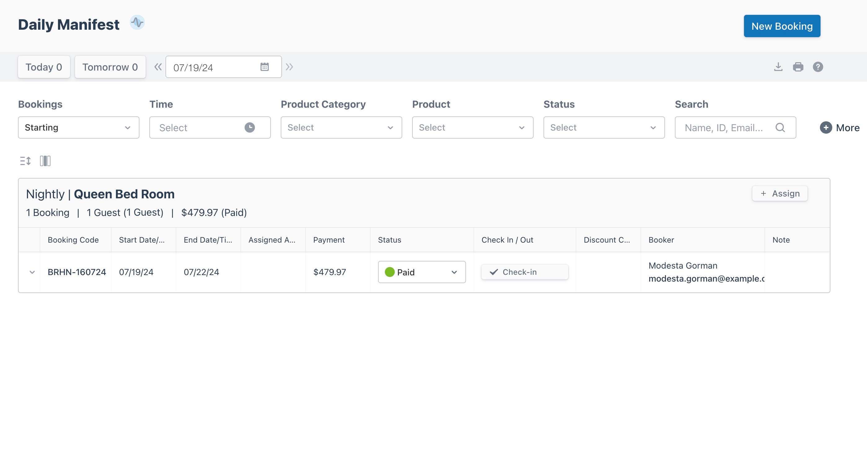 Daily manifest view displaying an active booking.